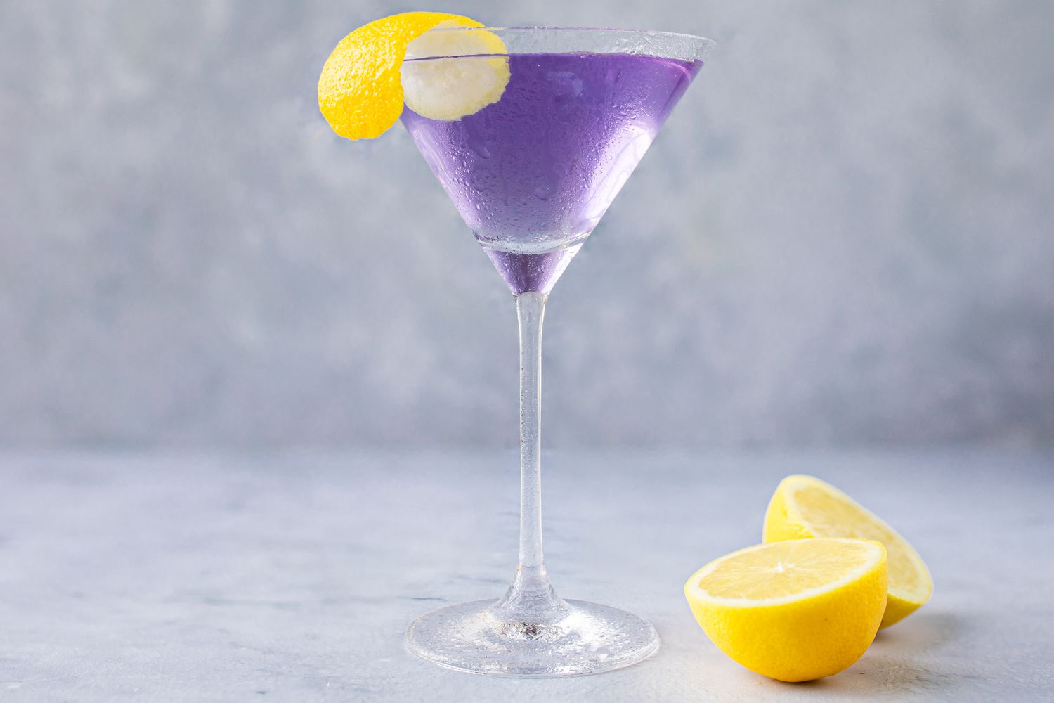 Gin-Based Cocktail: How To Make Aviation Cocktail